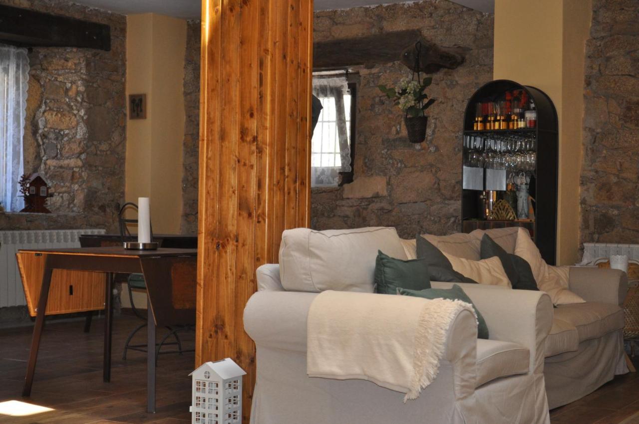 Gasthaus El Rincon Secreto De Gredos Especializada En Celiaquia Y Diabetes Y Jacuzzi Tormellas Exterior foto