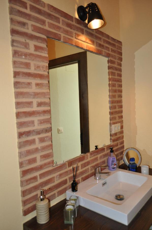 Gasthaus El Rincon Secreto De Gredos Especializada En Celiaquia Y Diabetes Y Jacuzzi Tormellas Exterior foto